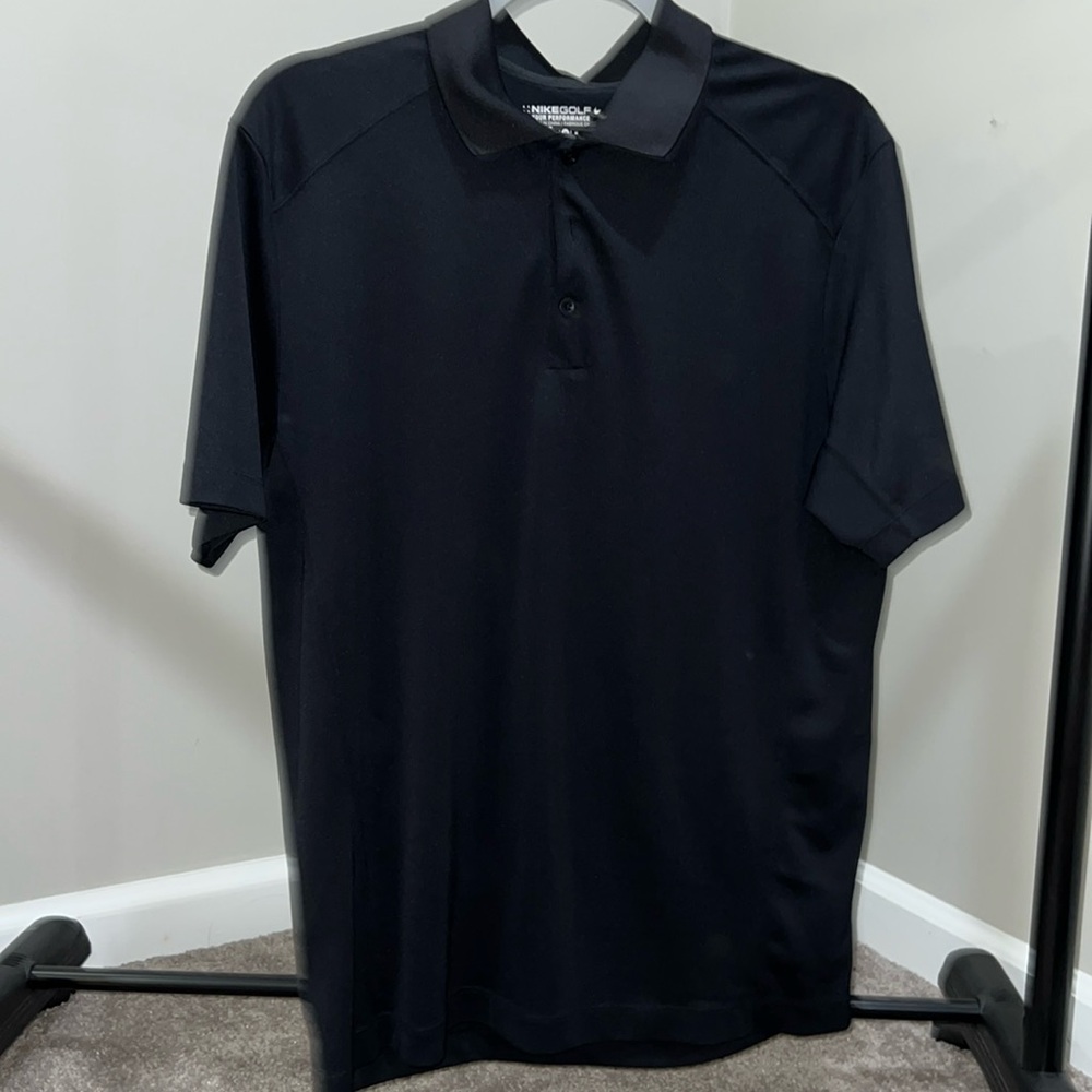 Nike golf polo size medium dri fit perfect condition